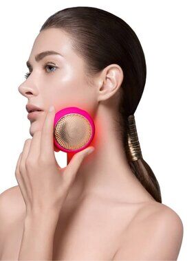FOREO UFO 2 facial led mask heat cold cryo face treatment mask booster fuchsia